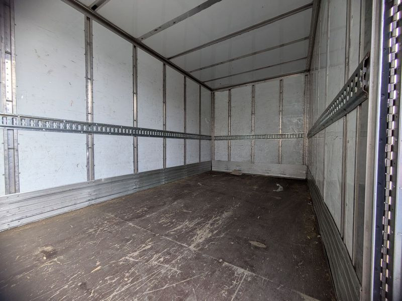 MAN TGL Cubo con pedana 7,5 tonn EURO6 MAN TGL 7,5 tonn EURO6 - شاحنة مقفلة: صورة 5 MAN TGL Cubo con pedana 7,5 tonn EURO6 MAN TGL 7,5 tonn EURO6 - شاحنة مقفلة: صورة 5