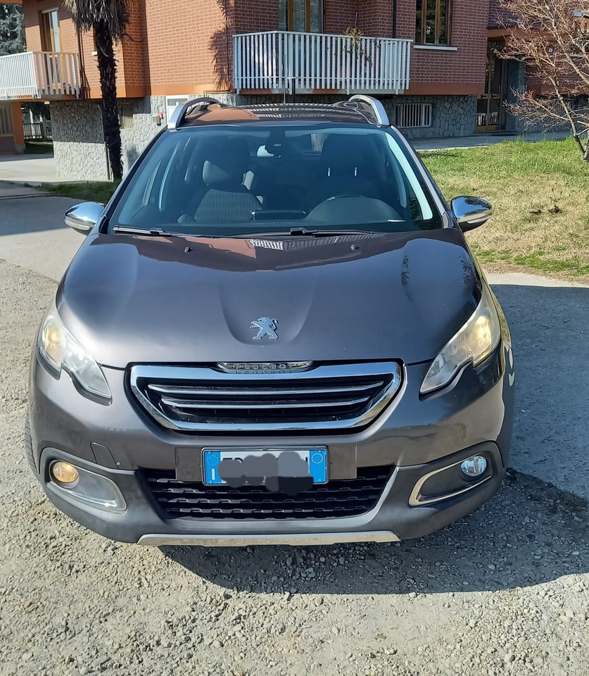 PEUGEOT 2008 - سيدان: صورة 4 PEUGEOT 2008 - سيدان: صورة 4