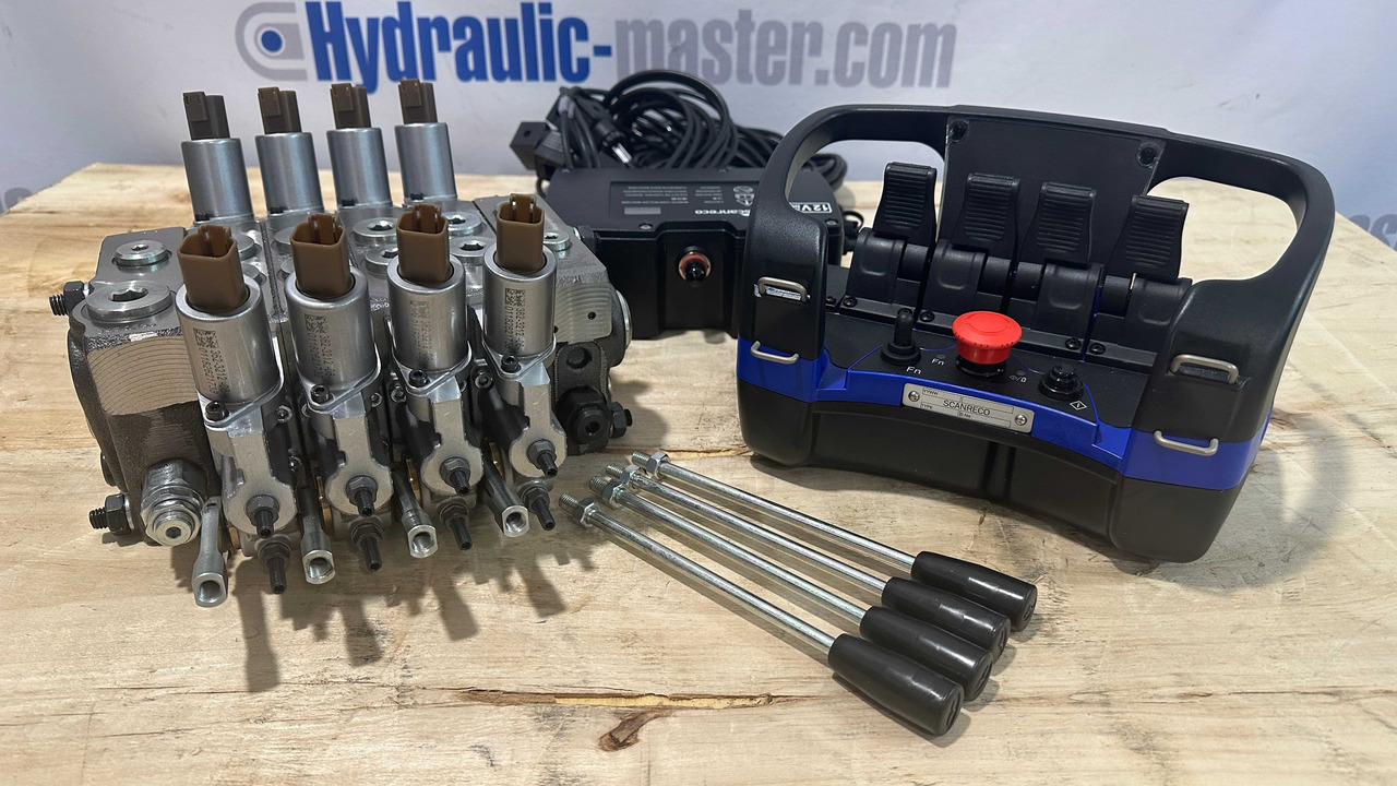 Set Scanreco G4 with Walvoil DPX100 Bandit Industries, DR Power Equipment - آلة طحن جذوع الأشجار: صورة 2 Set Scanreco G4 with Walvoil DPX100 Bandit Industries, DR Power Equipment - آلة طحن جذوع الأشجار: صورة 2