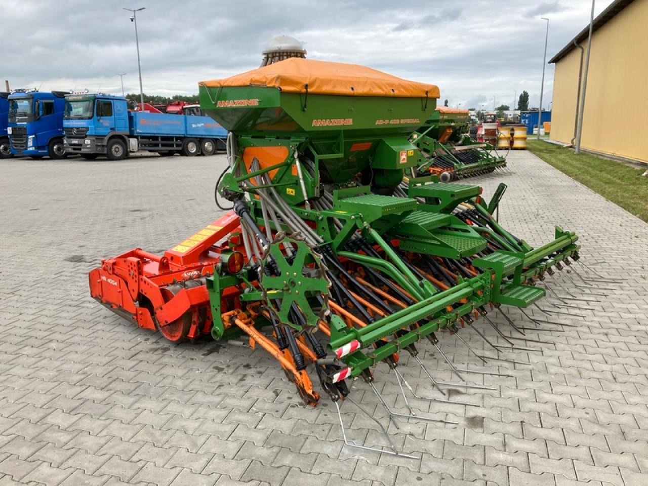 Amazone AD P403 + HR 4004 - آلة البذار متعددة الوظائف: صورة 2 Amazone AD P403 + HR 4004 - آلة البذار متعددة الوظائف: صورة 2