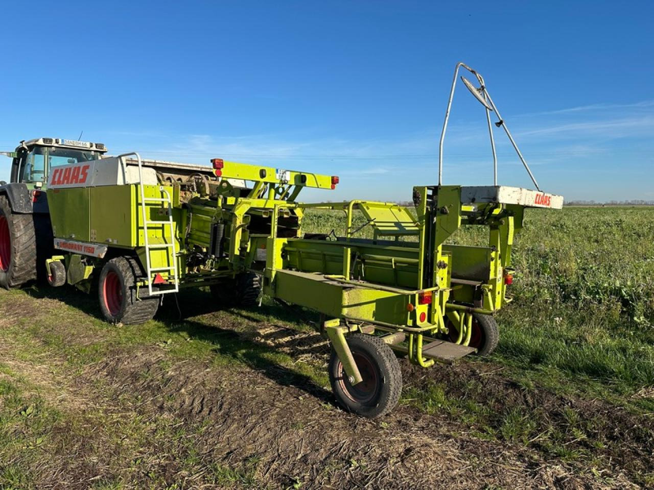 CLAAS QUADRANT 1150 - مكبس البالات المستطيله: صورة 2 CLAAS QUADRANT 1150 - مكبس البالات المستطيله: صورة 2