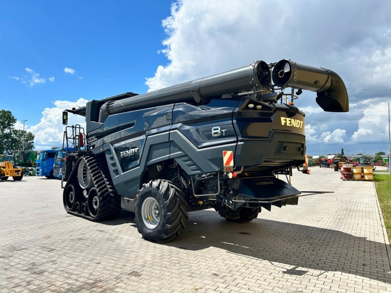 Fendt AKTIONIDEAL 8T NEUMASCHINE - حصادة موحَّدة: صورة 3 Fendt AKTIONIDEAL 8T NEUMASCHINE - حصادة موحَّدة: صورة 3