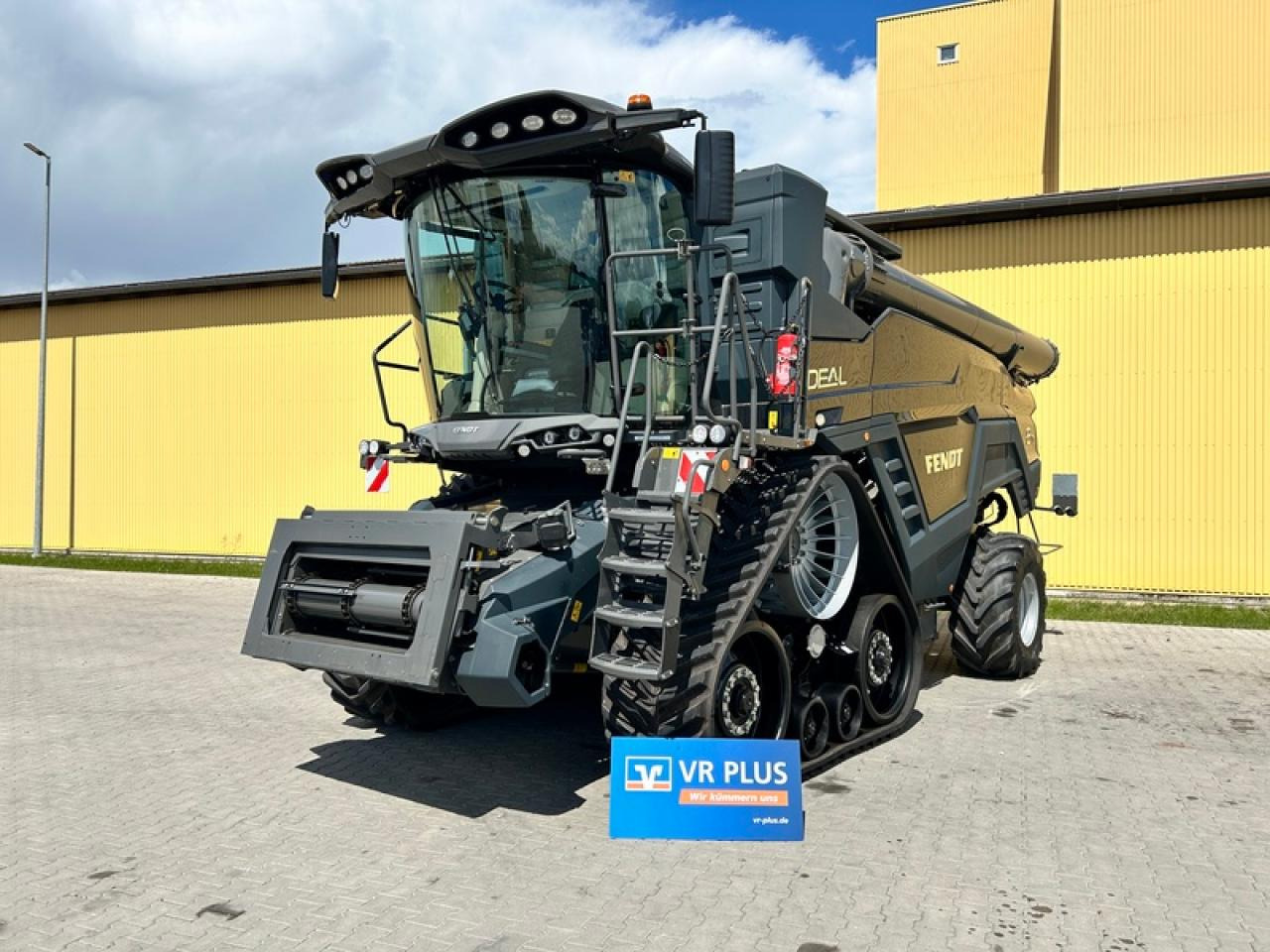 Fendt IDEAL 8T NEUMASCHINE!! - حصادة موحَّدة: صورة 1 Fendt IDEAL 8T NEUMASCHINE!! - حصادة موحَّدة: صورة 1