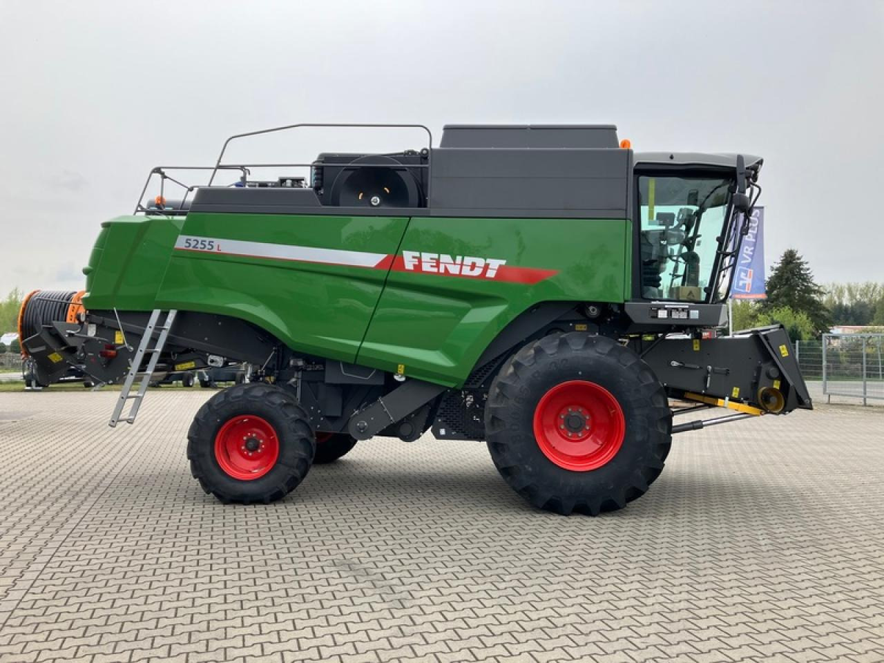 Fendt MD 5255 SCHNEIDWERK NICHT INKLUSIV - حصادة موحَّدة: صورة 4 Fendt MD 5255 SCHNEIDWERK NICHT INKLUSIV - حصادة موحَّدة: صورة 4