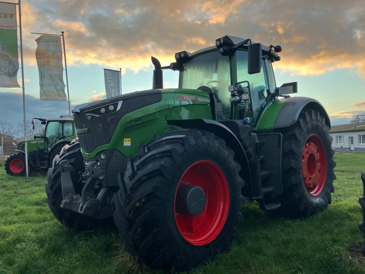Fendt VARIO 1050 - جرار: صورة 2 Fendt VARIO 1050 - جرار: صورة 2