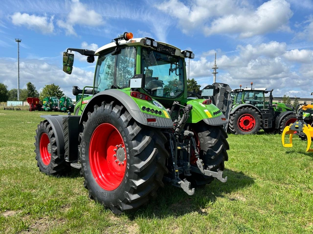 Fendt VARIO 724 GEN 6 PROFI+ SETTING 2 - جرار: صورة 3 Fendt VARIO 724 GEN 6 PROFI+ SETTING 2 - جرار: صورة 3