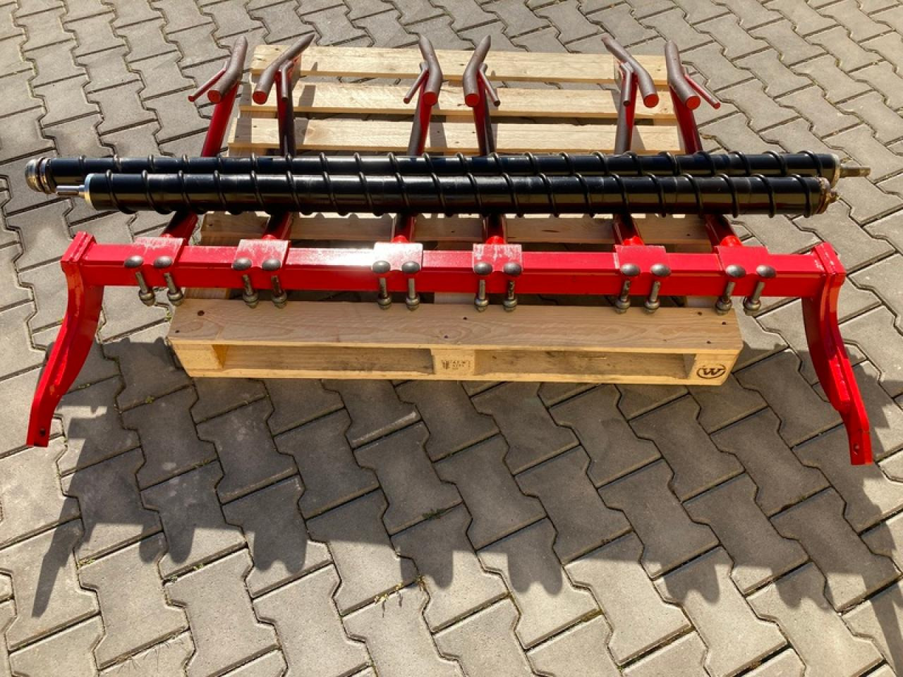 Grimme MÖHRENAUFNAHME EVO 280 - حصادة البطاطس: صورة 5 Grimme MÖHRENAUFNAHME EVO 280 - حصادة البطاطس: صورة 5