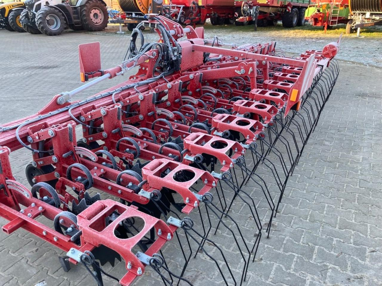 HORSCH TRANSFORMER 6 VF - معدات حرث التربة: صورة 4 HORSCH TRANSFORMER 6 VF - معدات حرث التربة: صورة 4