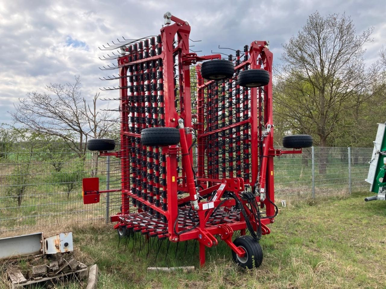 Horsch CURA 12 ST - معدات حرث التربة: صورة 3 Horsch CURA 12 ST - معدات حرث التربة: صورة 3