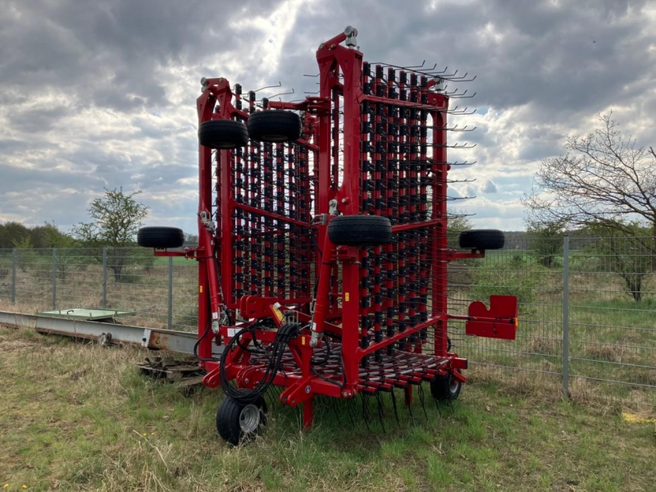 Horsch CURA 12 ST - معدات حرث التربة: صورة 1 Horsch CURA 12 ST - معدات حرث التربة: صورة 1