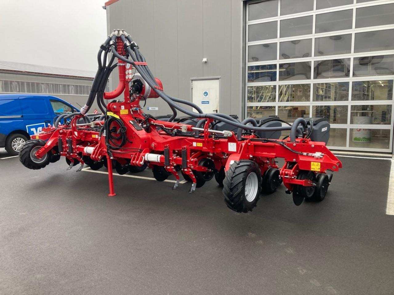 Horsch MAESTRO8.75RX AUTOFORCE - آلة نثر البذور الدقيقة: صورة 2 Horsch MAESTRO8.75RX AUTOFORCE - آلة نثر البذور الدقيقة: صورة 2