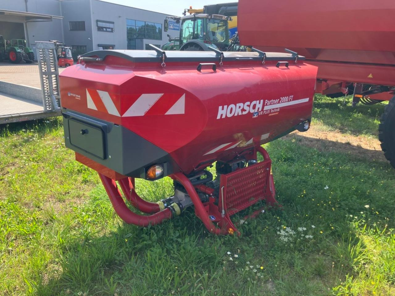 Horsch PARTNER 2000 FRONTTANK - آلة رش السماد: صورة 4 Horsch PARTNER 2000 FRONTTANK - آلة رش السماد: صورة 4
