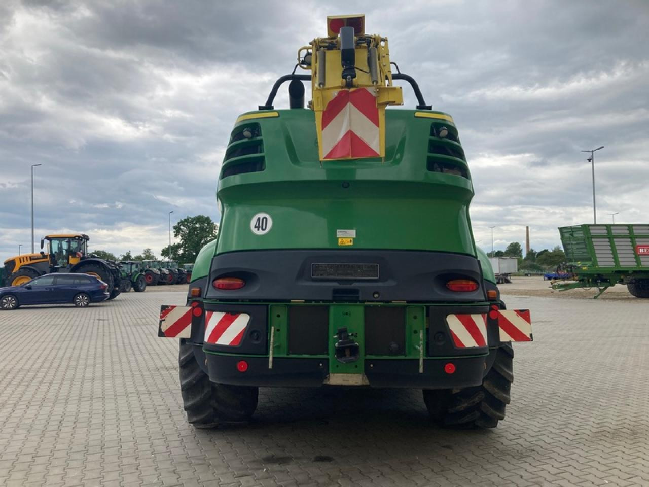 John Deere 8600 I - حصادة الأعلاف: صورة 3 John Deere 8600 I - حصادة الأعلاف: صورة 3