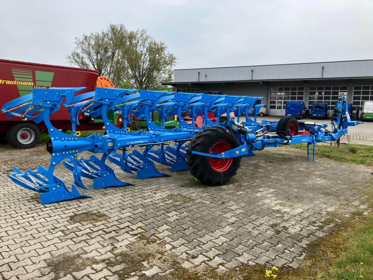 Lemken DIAMANT 16 V OFF+ONLAND - محراث: صورة 5 Lemken DIAMANT 16 V OFF+ONLAND - محراث: صورة 5