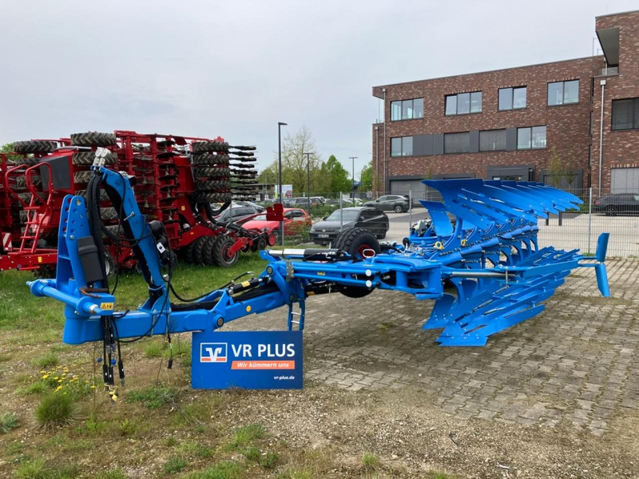 Lemken DIAMANT 16 V OFF+ONLAND - محراث: صورة 1 Lemken DIAMANT 16 V OFF+ONLAND - محراث: صورة 1