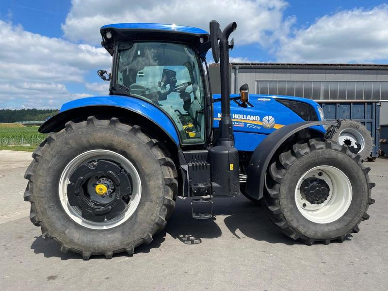 New Holland T 7.270 AUTOCOMMAND AKTION - جرار: صورة 4 New Holland T 7.270 AUTOCOMMAND AKTION - جرار: صورة 4