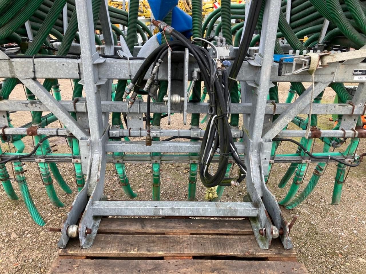 SS9 LV32 - معدات التسميد: صورة 3 SS9 LV32 - معدات التسميد: صورة 3