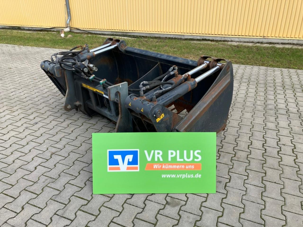 Saphir SSZ199 - بكت: صورة 1 Saphir SSZ199 - بكت: صورة 1