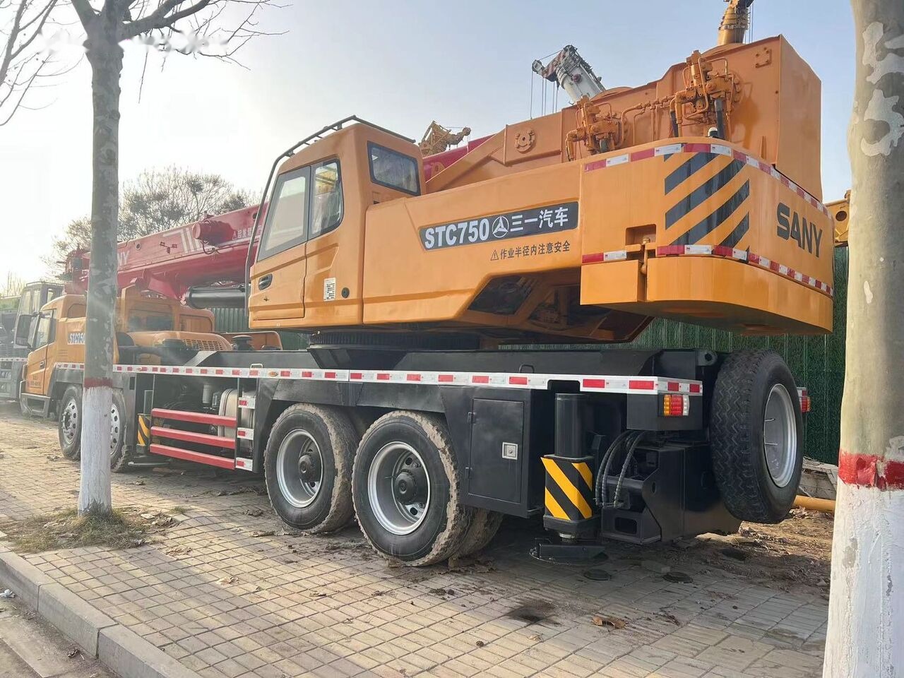 Sany Used Sany crane STC750 STC800 STC1000 75 tons 80 tons 100 tons f - موبايل كرين: صورة 4 Sany Used Sany crane STC750 STC800 STC1000 75 tons 80 tons 100 tons f - موبايل كرين: صورة 4