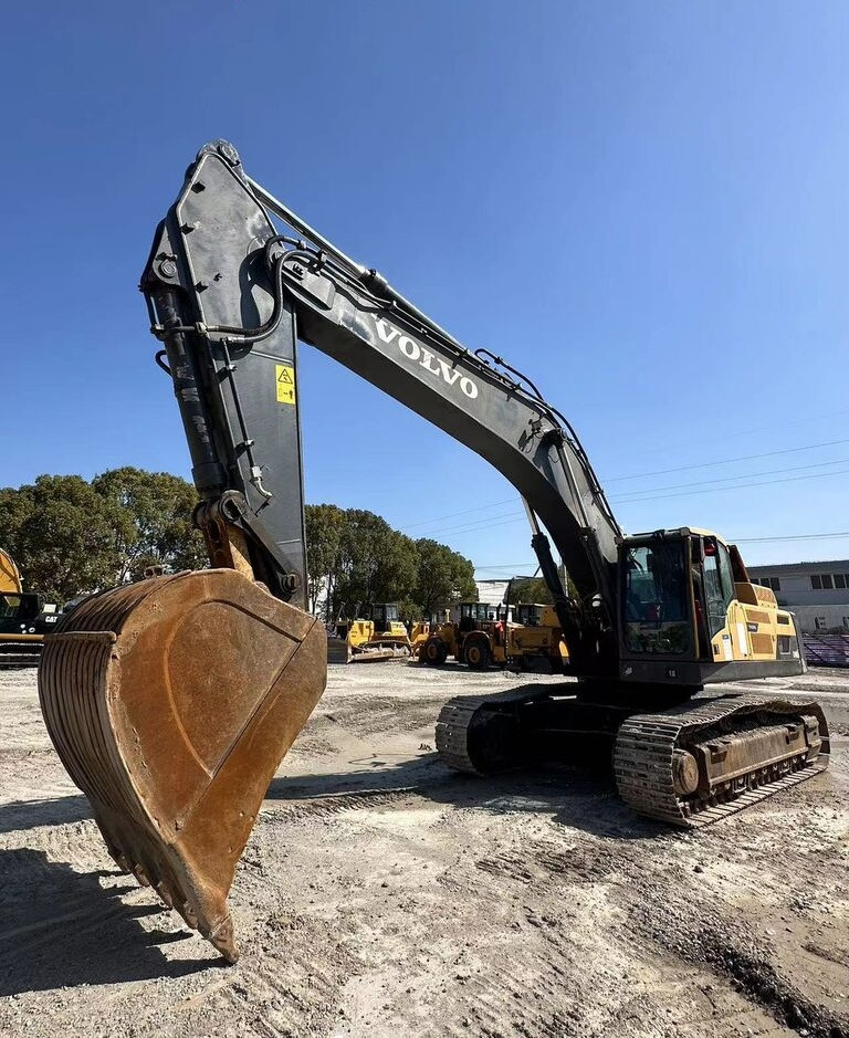 Volvo EC480DL - حفار زحاف: صورة 1 Volvo EC480DL - حفار زحاف: صورة 1