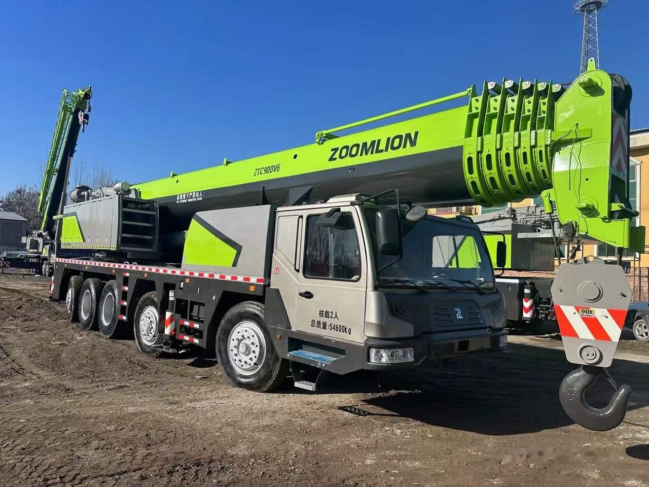 Zoomlion ZTC900V 90T 90ton 80ton 100ton - موبايل كرين: صورة 1 Zoomlion ZTC900V 90T 90ton 80ton 100ton - موبايل كرين: صورة 1