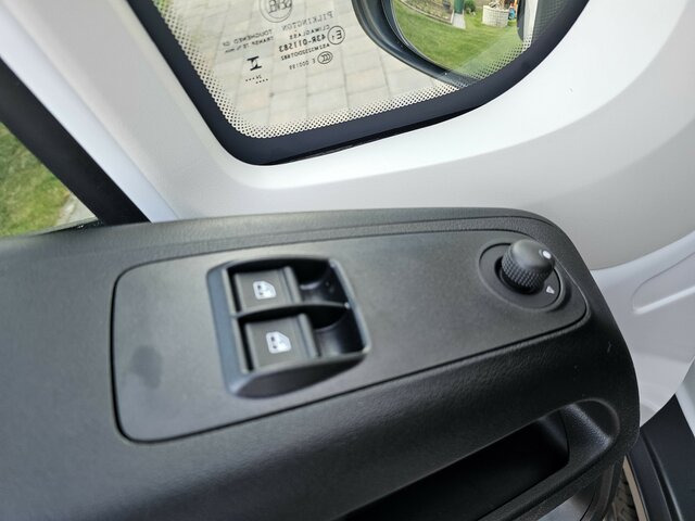 FIAT Ducato MAXI Serie 9.2 2025 DOKA 3-Seitenkiipper - شاحنة: صورة 4 FIAT Ducato MAXI Serie 9.2 2025 DOKA 3-Seitenkiipper - شاحنة: صورة 4