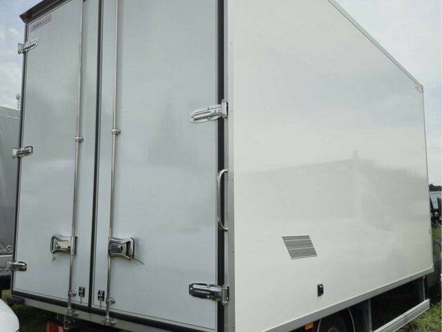 IVECO Daily 35S18 3.0 Koffer Voll-LED Navigation - شاحنة مغلقة الصندوق: صورة 3 IVECO Daily 35S18 3.0 Koffer Voll-LED Navigation - شاحنة مغلقة الصندوق: صورة 3