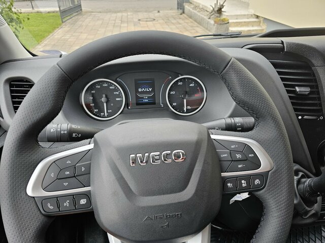 IVECO Daily 35S18HA8V Hi-Matic 16m³ XL LED ACC - فان: صورة 4 IVECO Daily 35S18HA8V Hi-Matic 16m³ XL LED ACC - فان: صورة 4