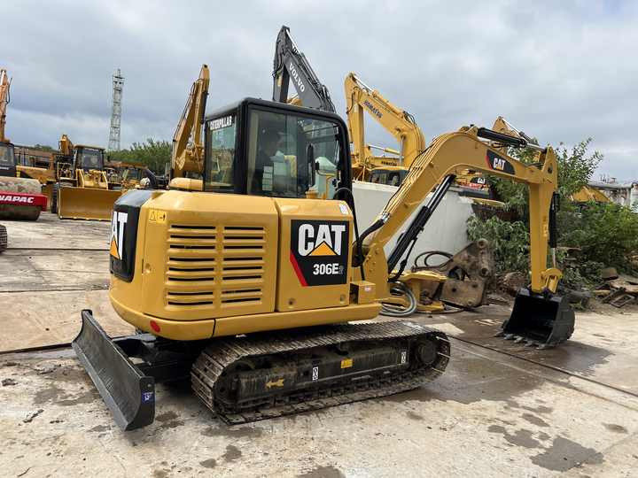 6ton used caterpillar 306e2 crawler excavator cat 306 tractor excavator second hand cat 306e2 excavator - حفار زحاف: صورة 5 6ton used caterpillar 306e2 crawler excavator cat 306 tractor excavator second hand cat 306e2 excavator - حفار زحاف: صورة 5