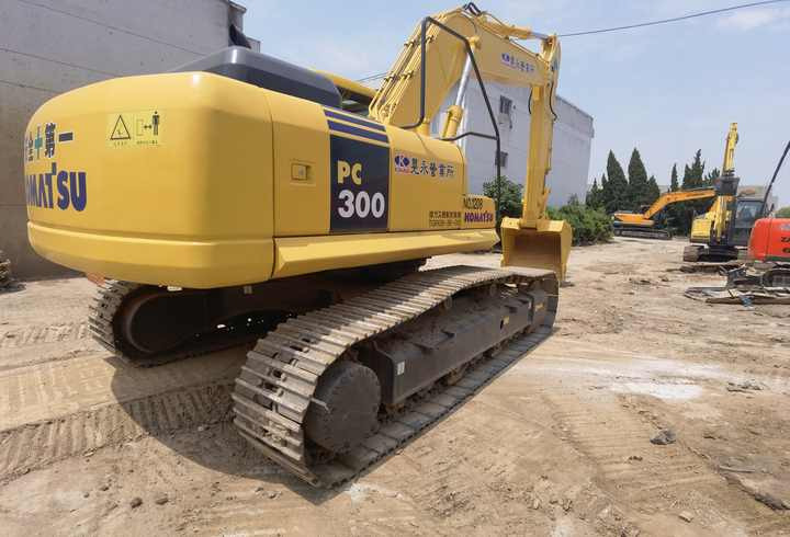 Automation Used komatsu pc300-7 excavator second hand ecvacators cheap price used komatsu for hot sale - حفار زحاف: صورة 5 Automation Used komatsu pc300-7 excavator second hand ecvacators cheap price used komatsu for hot sale - حفار زحاف: صورة 5