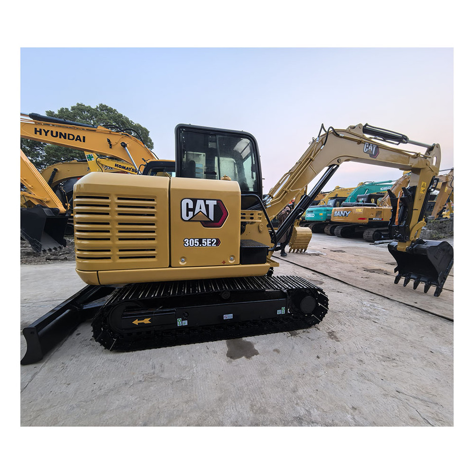 CAT 305.5E2 Excavator - حفارة مُصَّغرة: صورة 2 CAT 305.5E2 Excavator - حفارة مُصَّغرة: صورة 2