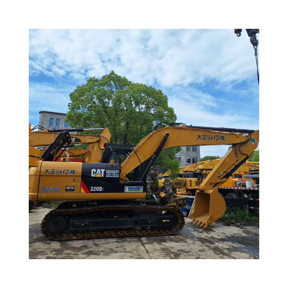 CAT 320D2 Excavator - حفار زحاف: صورة 1 CAT 320D2 Excavator - حفار زحاف: صورة 1