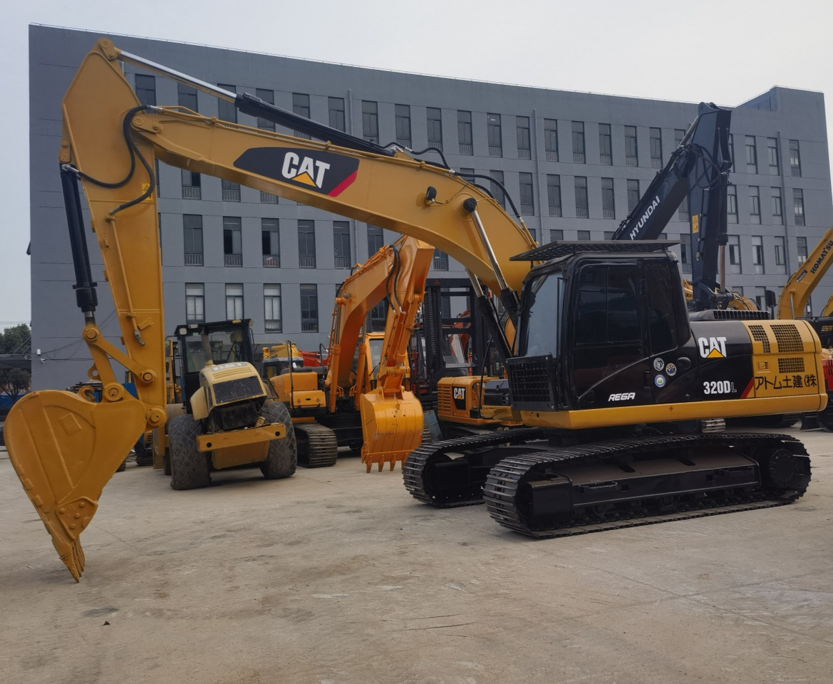 CAT 320DL Excavator - حفار زحاف: صورة 2 CAT 320DL Excavator - حفار زحاف: صورة 2