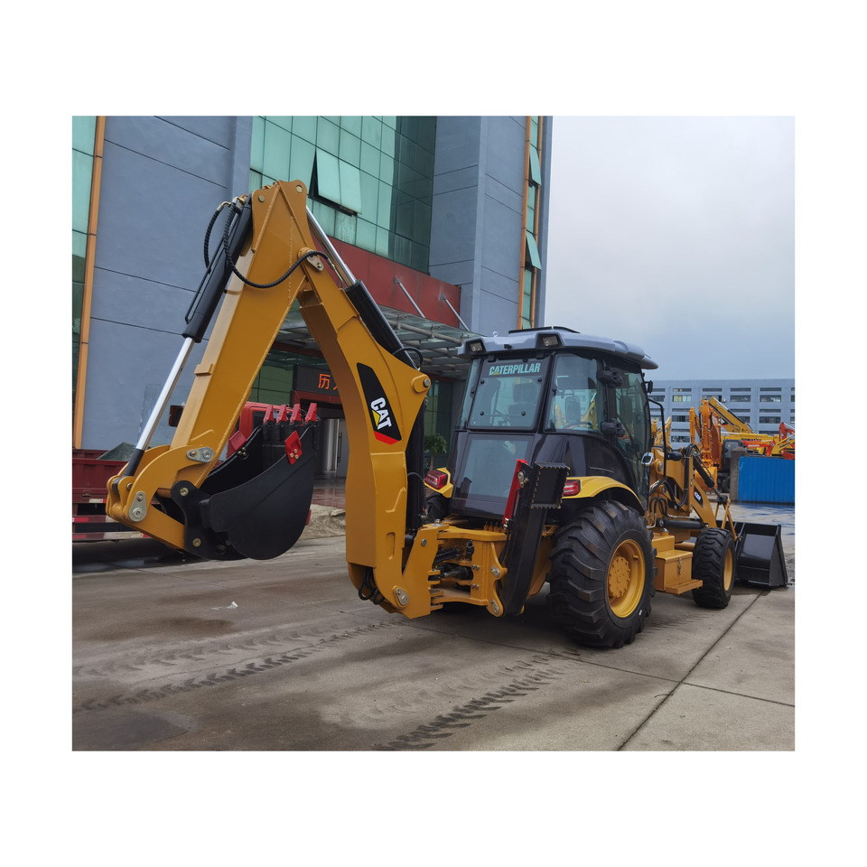 CAT 420F Backhoe Loader - جرافة حفار: صورة 1 CAT 420F Backhoe Loader - جرافة حفار: صورة 1