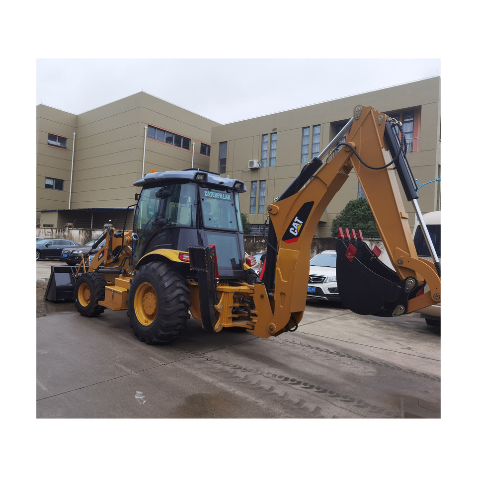 CAT 420F Backhoe Loader - جرافة حفار: صورة 4 CAT 420F Backhoe Loader - جرافة حفار: صورة 4