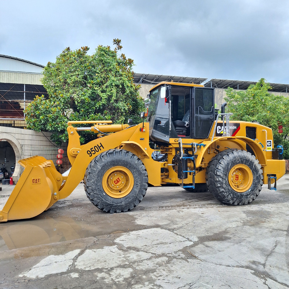 CAT 950H Loader - اللودر بعجل: صورة 1 CAT 950H Loader - اللودر بعجل: صورة 1