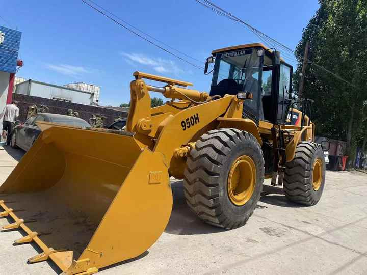 CAT 950H - اللودر بعجل: صورة 1 CAT 950H - اللودر بعجل: صورة 1