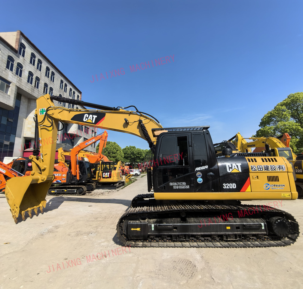 CAT320D excavator - حفار زحاف: صورة 2 CAT320D excavator - حفار زحاف: صورة 2