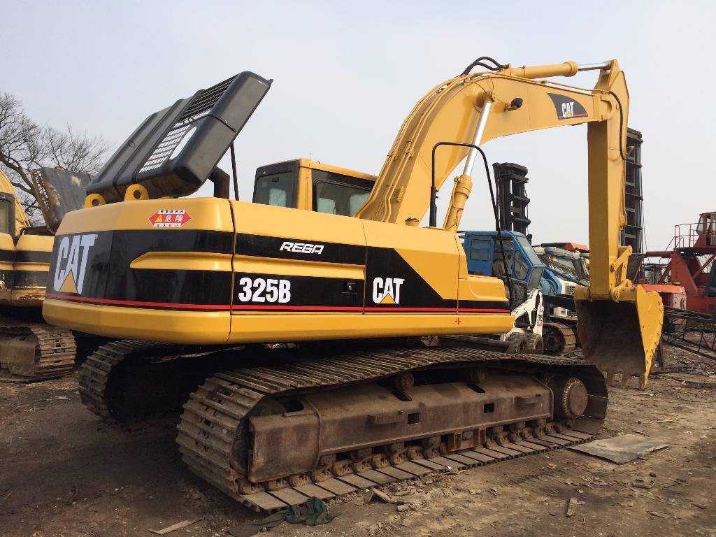 CATERPILLAR 325 B - حفار زحاف: صورة 1 CATERPILLAR 325 B - حفار زحاف: صورة 1