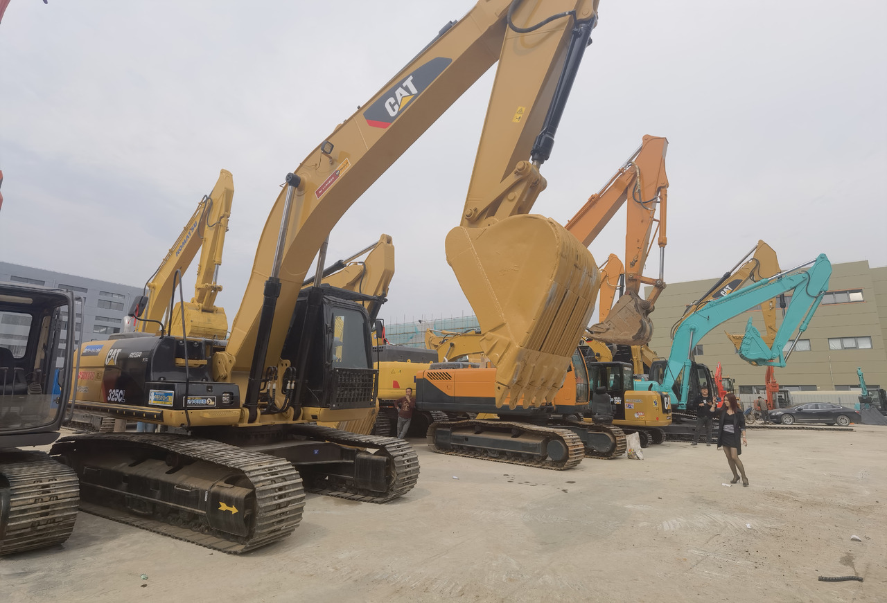 CATERPILLAR 325 C - حفار زحاف: صورة 5 CATERPILLAR 325 C - حفار زحاف: صورة 5