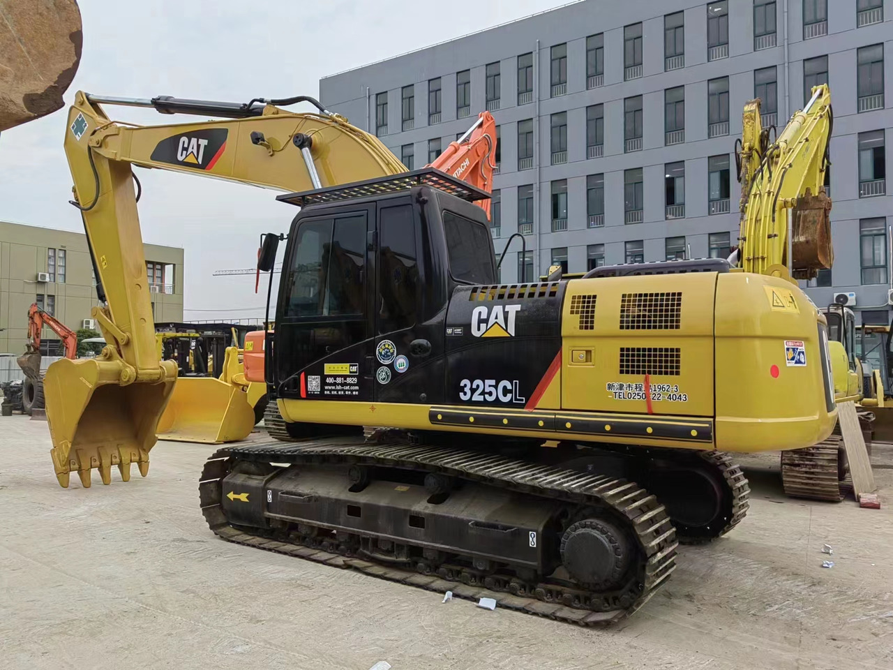 CATERPILLAR 325 C - حفار زحاف: صورة 2 CATERPILLAR 325 C - حفار زحاف: صورة 2