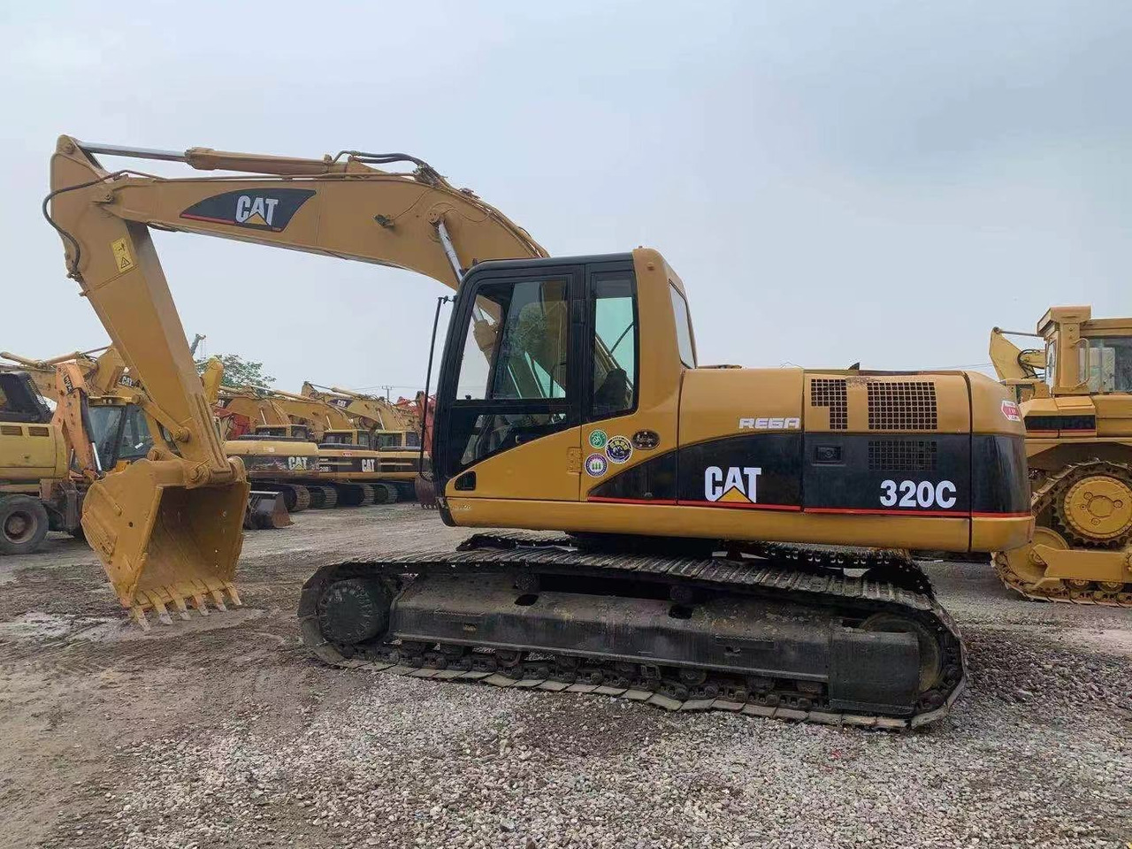 Cat 320c excavator - حفار زحاف: صورة 3 Cat 320c excavator - حفار زحاف: صورة 3