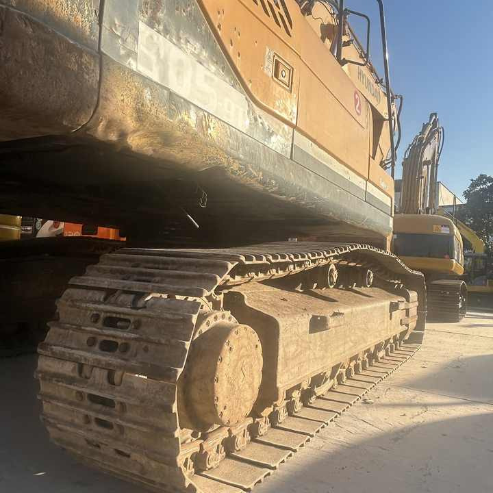 Cheap Price used 30 ton Hyundai excavator hyundai 305lc-9T 305-7 305LC Hyundai 305 second-hand excavator for sale - حفار زحاف: صورة 4 Cheap Price used 30 ton Hyundai excavator hyundai 305lc-9T 305-7 305LC Hyundai 305 second-hand excavator for sale - حفار زحاف: صورة 4