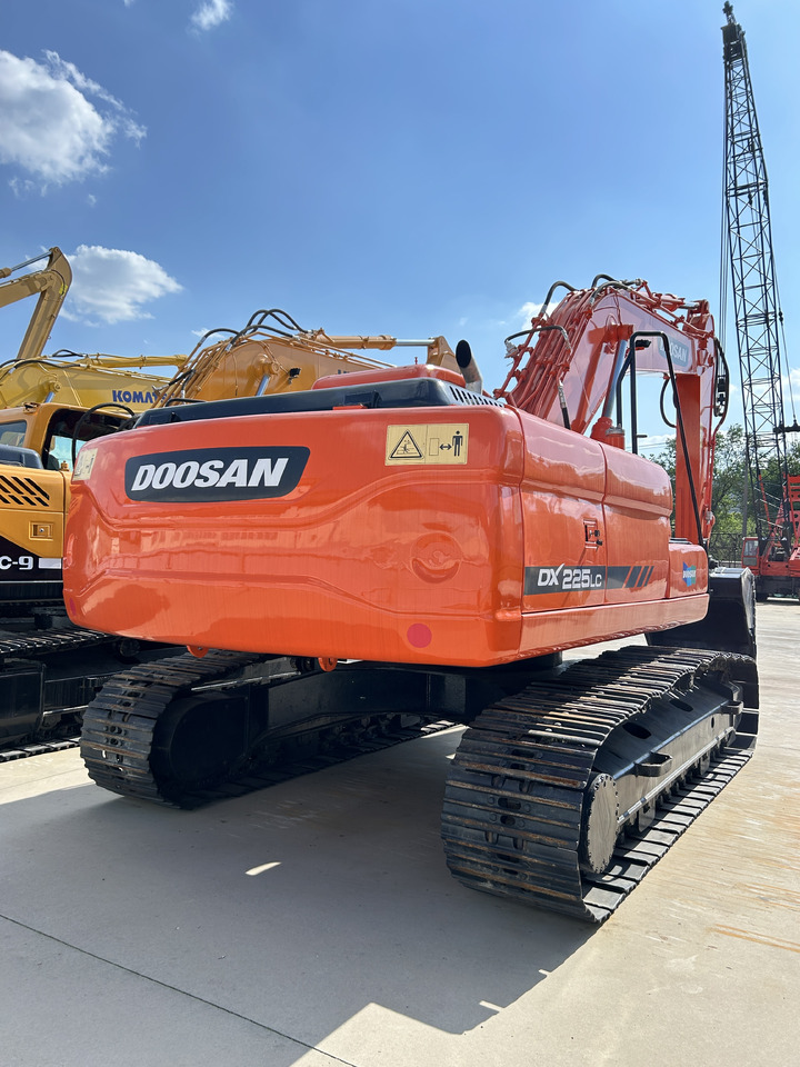 DOOSAN Doosan DX225LC Crawler excavator - حفار زحاف: صورة 3 DOOSAN Doosan DX225LC Crawler excavator - حفار زحاف: صورة 3