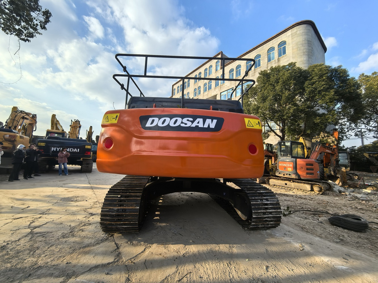 Doosan DX300LC Crawler Excavator - حفار زحاف: صورة 5 Doosan DX300LC Crawler Excavator - حفار زحاف: صورة 5