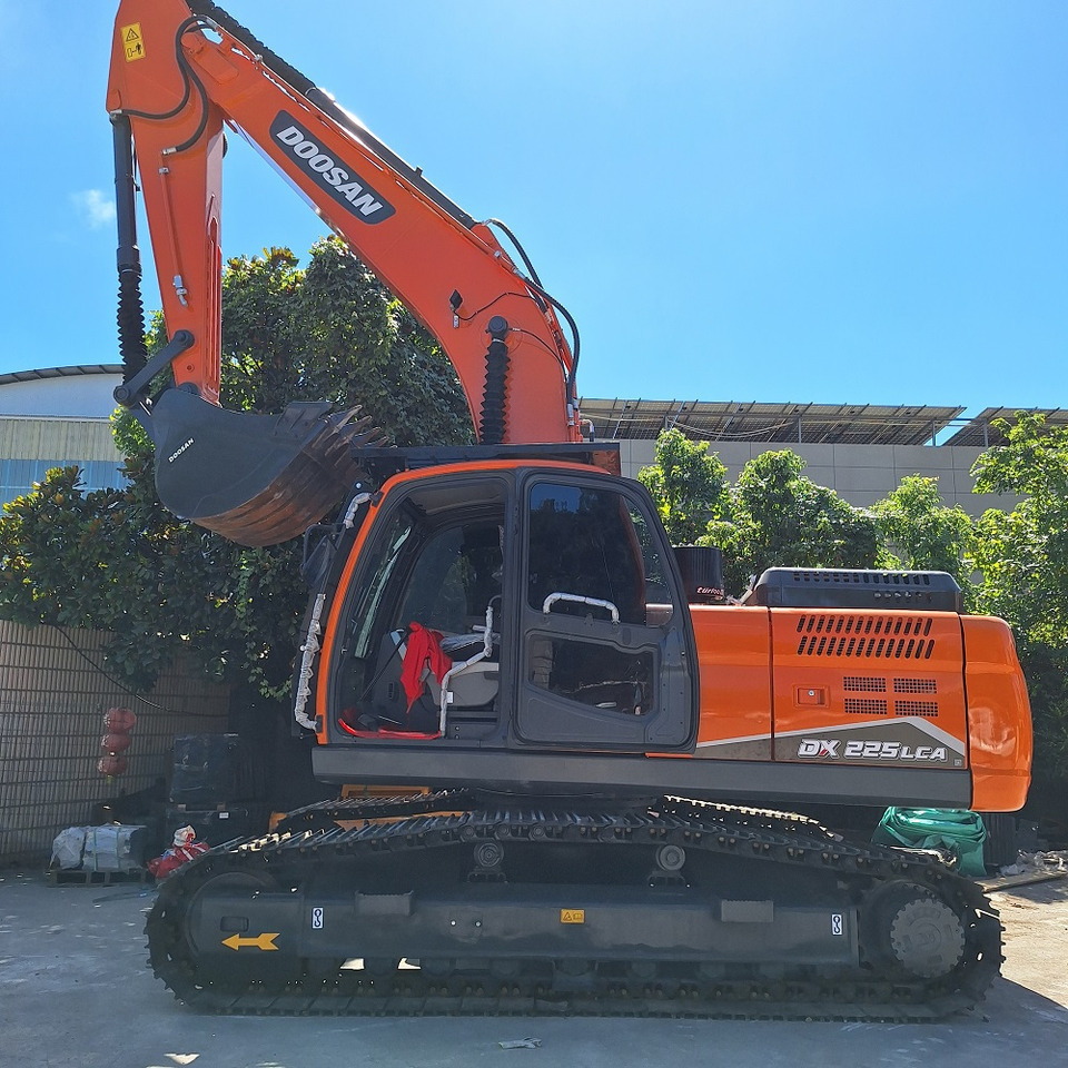 Doosan Dx225LCA Crawler Excavator - حفار زحاف: صورة 2 Doosan Dx225LCA Crawler Excavator - حفار زحاف: صورة 2