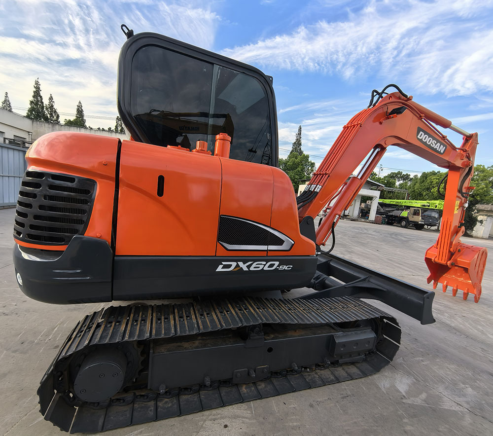 Doosan Dx60 Crawler Excavator - حفار زحاف: صورة 5 Doosan Dx60 Crawler Excavator - حفار زحاف: صورة 5