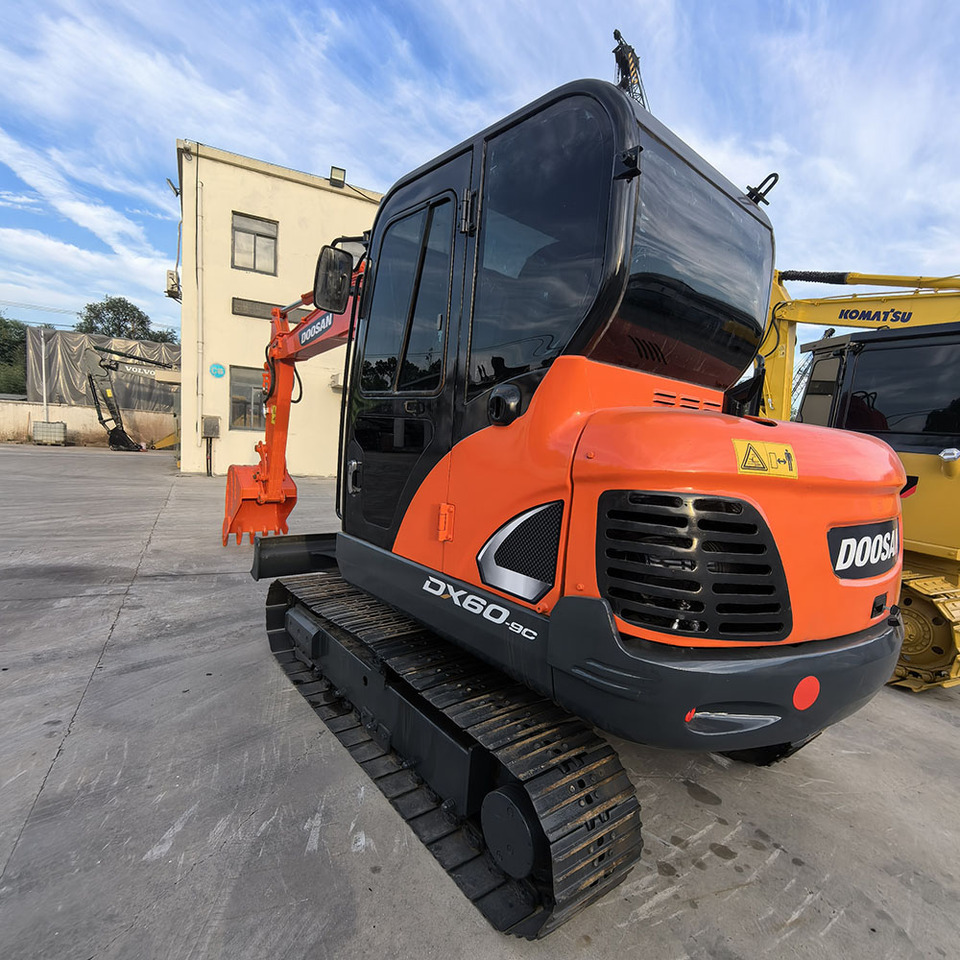 Doosan Dx60 Crawler Excavator - حفار زحاف: صورة 4 Doosan Dx60 Crawler Excavator - حفار زحاف: صورة 4