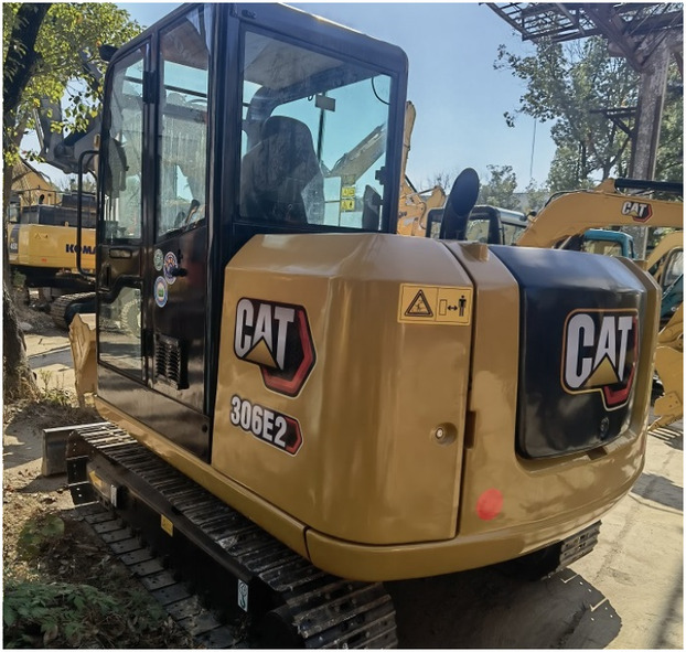 Good Condition Excavator Used Caterpillar 306E2 used excavators japan for sale in shanghai yard - حفار زحاف: صورة 5 Good Condition Excavator Used Caterpillar 306E2 used excavators japan for sale in shanghai yard - حفار زحاف: صورة 5
