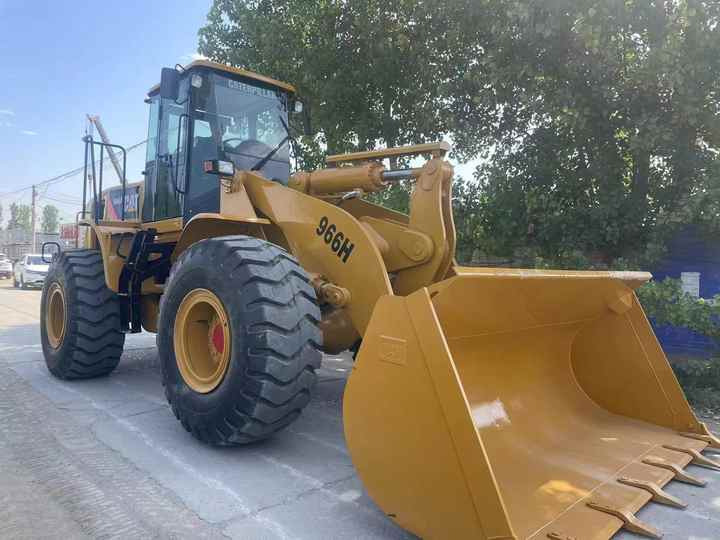 Good condition Used Japan Wheel loader Caterpillar 966H front loader - اللودر بعجل: صورة 5 Good condition Used Japan Wheel loader Caterpillar 966H front loader - اللودر بعجل: صورة 5
